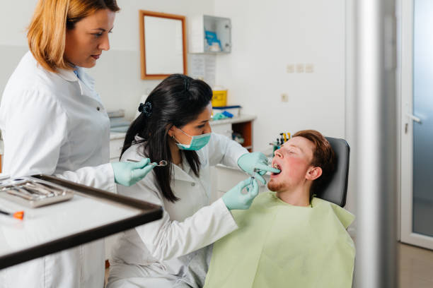 Best Dentist Open Late Near Me  in Vevay, IN